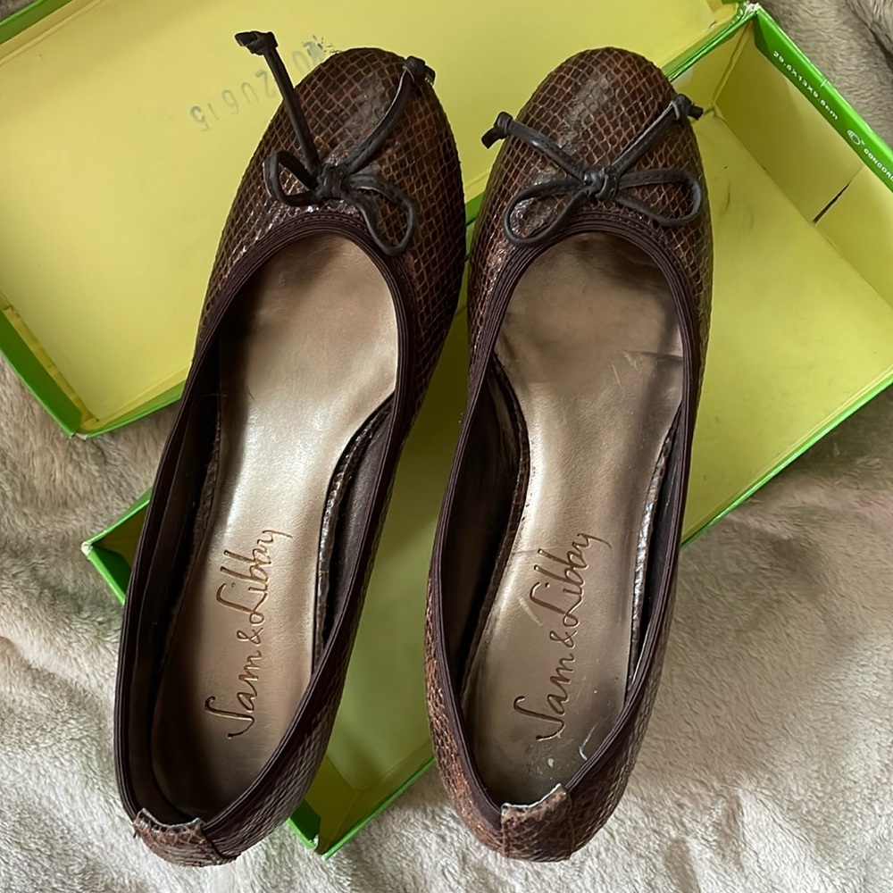 Sam & Libby Brown Textured Ballet Flats